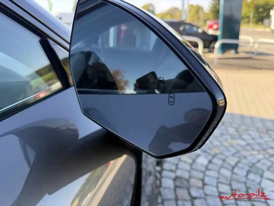 Lynk & Co 08 - Thumbnail 26