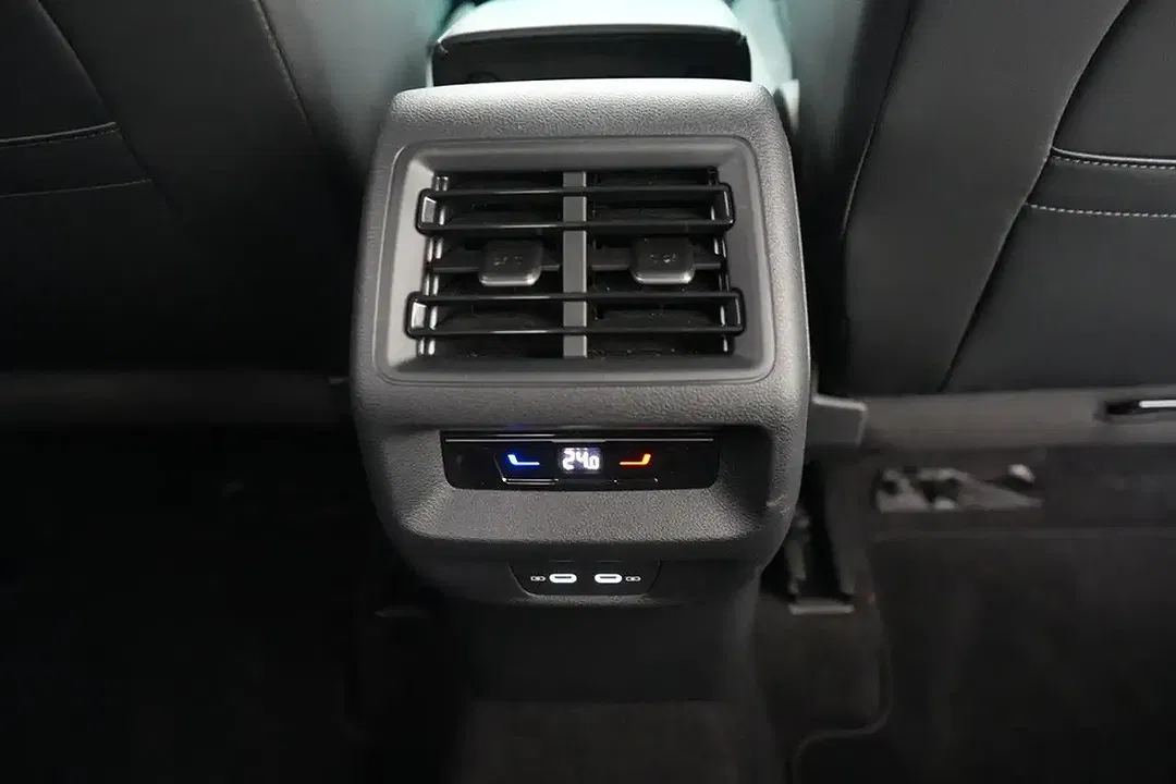 Volkswagen Tiguan 2.0 TSI DSG 4Motion - foto 15