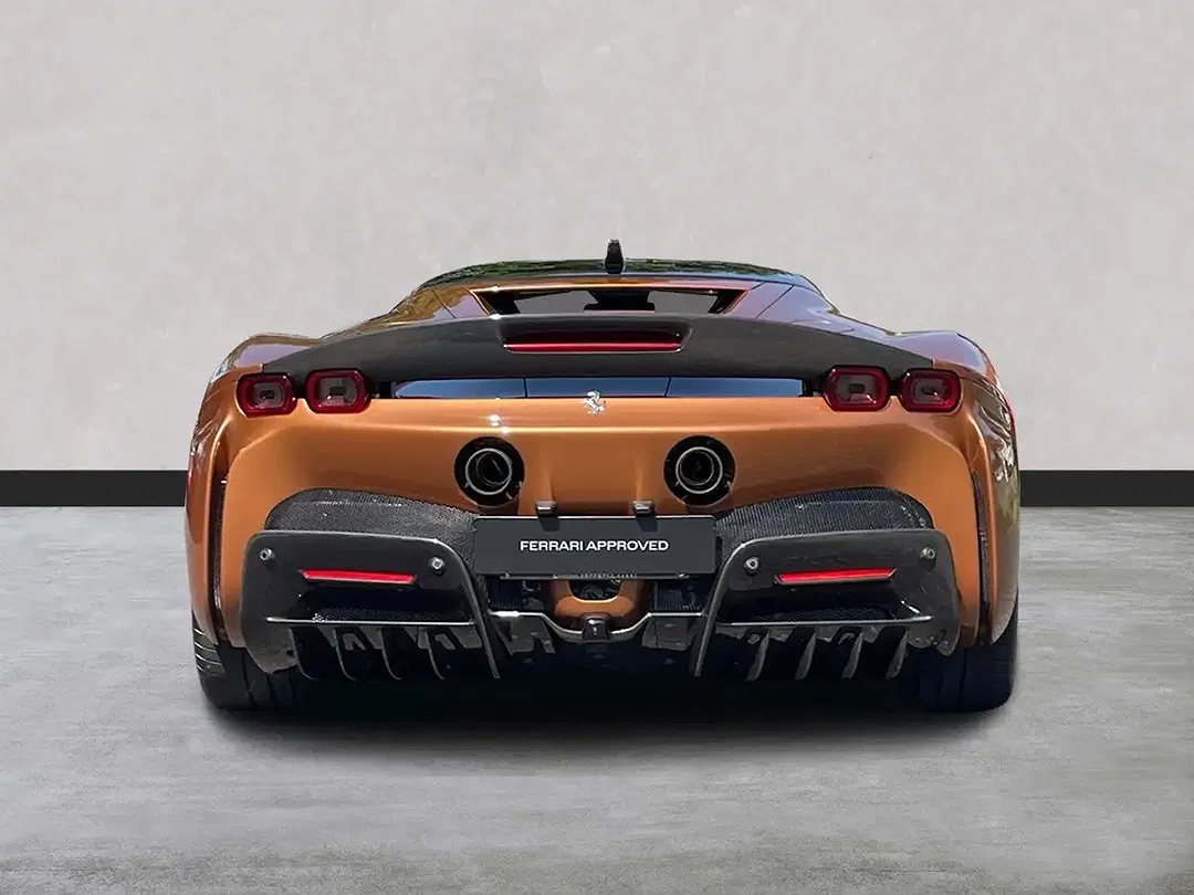 Ferrari SF90 Stradale - Thumbnail 8