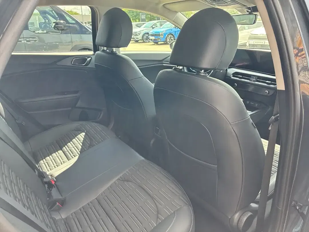 Kia XCeed 1.6 DCT Spirit - Thumbnail 8