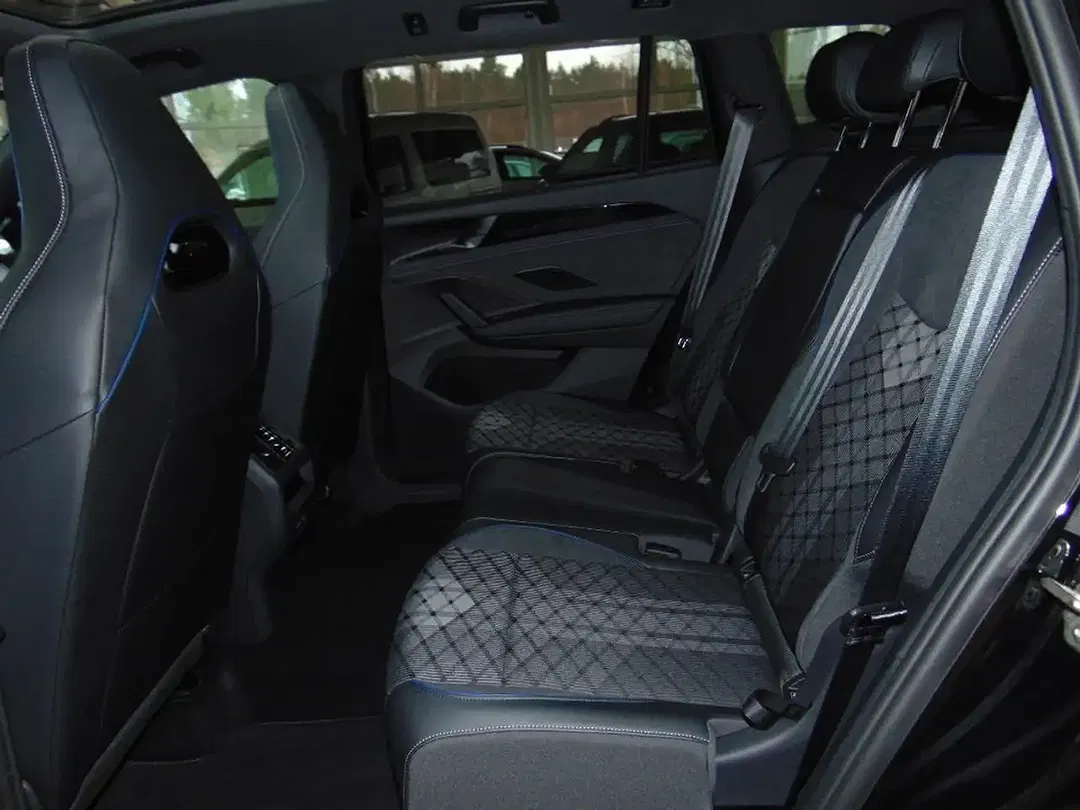 Volkswagen Tayron 2.0 TDI DSG 4Motion R-Line - Thumbnail 4