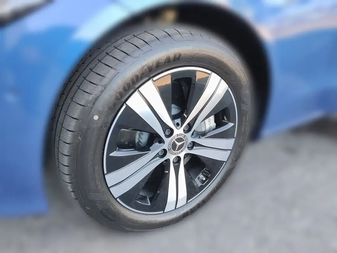 Mercedes-Benz C 300 4MATIC - Thumbnail 8
