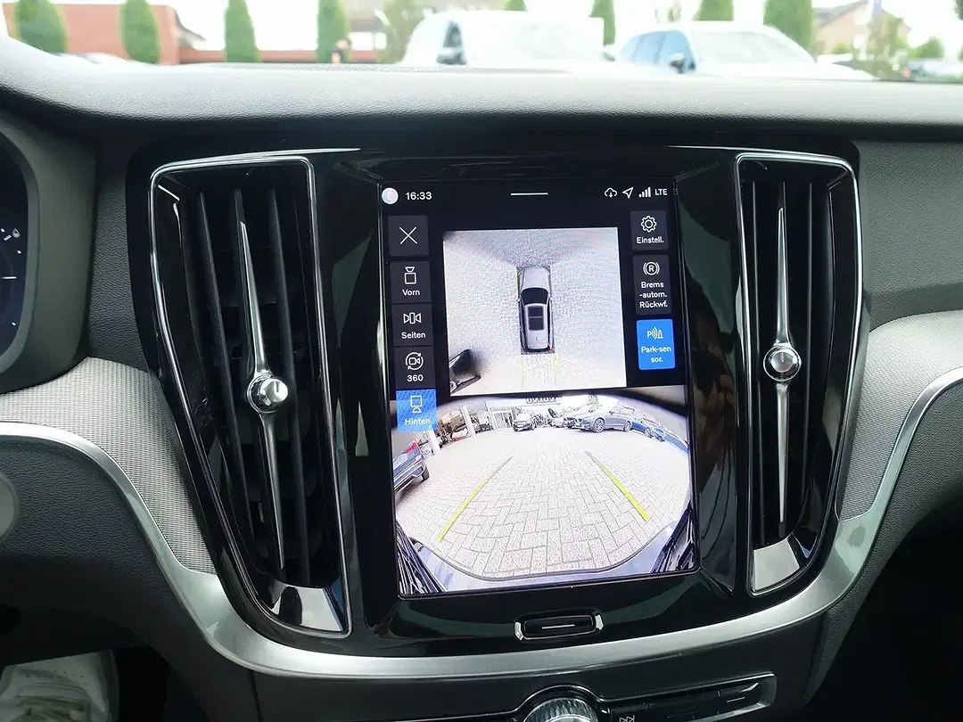 Volvo V60 T8 PHEV AWD Plus Dark - Thumbnail 21