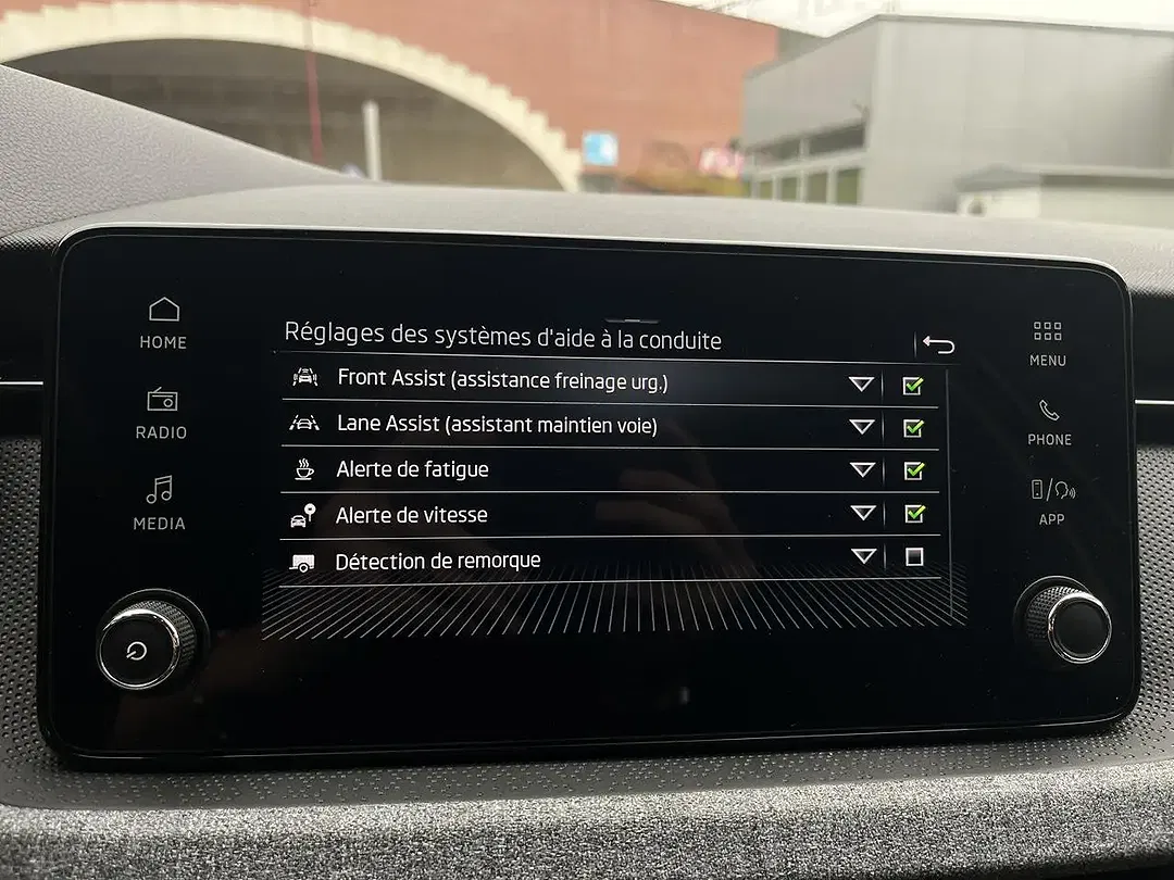 Skoda Kamiq 1.0 TSI DSG - Thumbnail 11