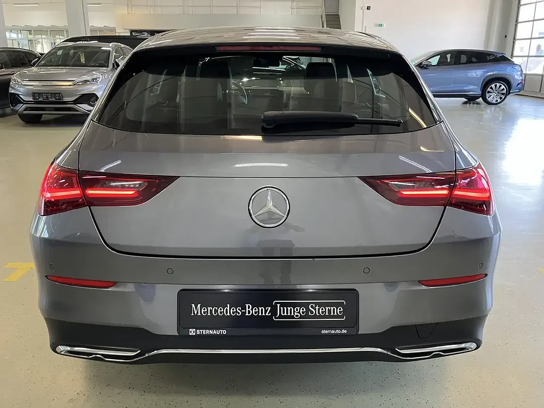 Mercedes-Benz CLA 180 - Thumbnail 5