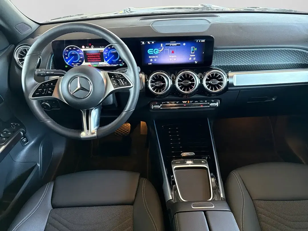 Mercedes-Benz EQB 250 - Thumbnail 11