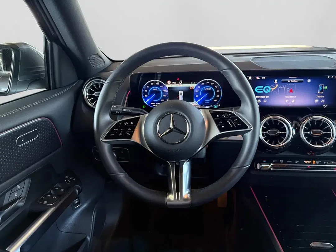 Mercedes-Benz EQB 250 - Thumbnail 13