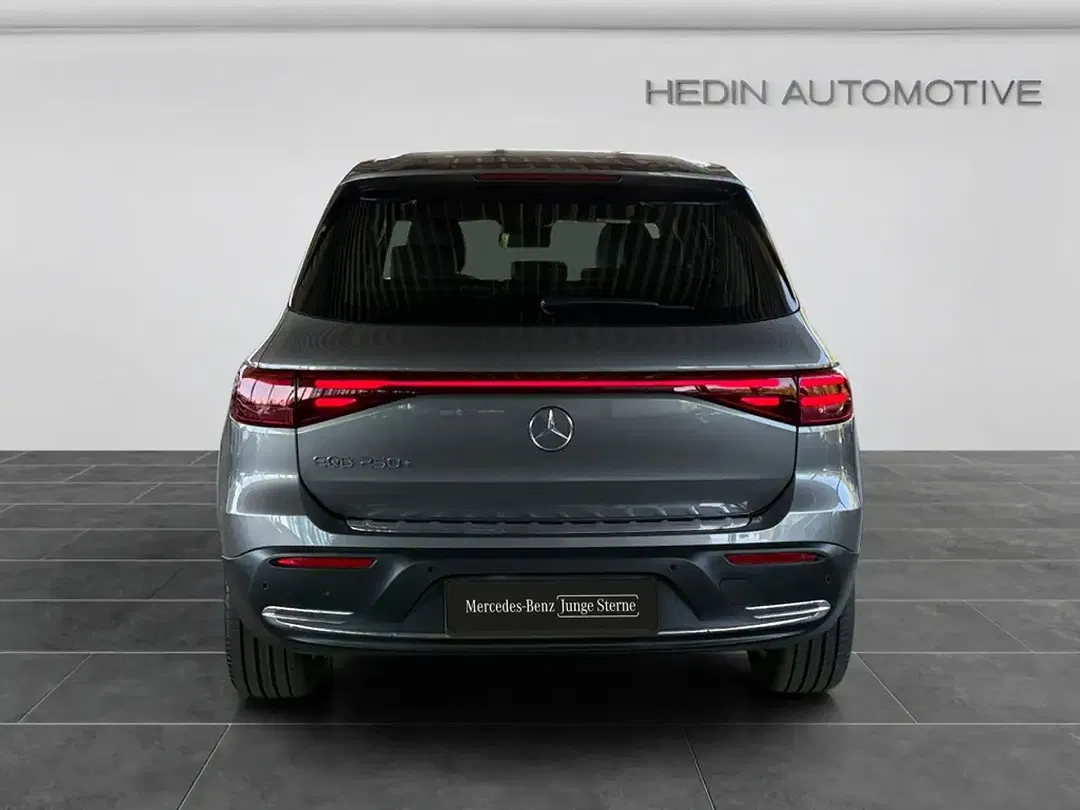 Mercedes-Benz EQB 250 - Thumbnail 5