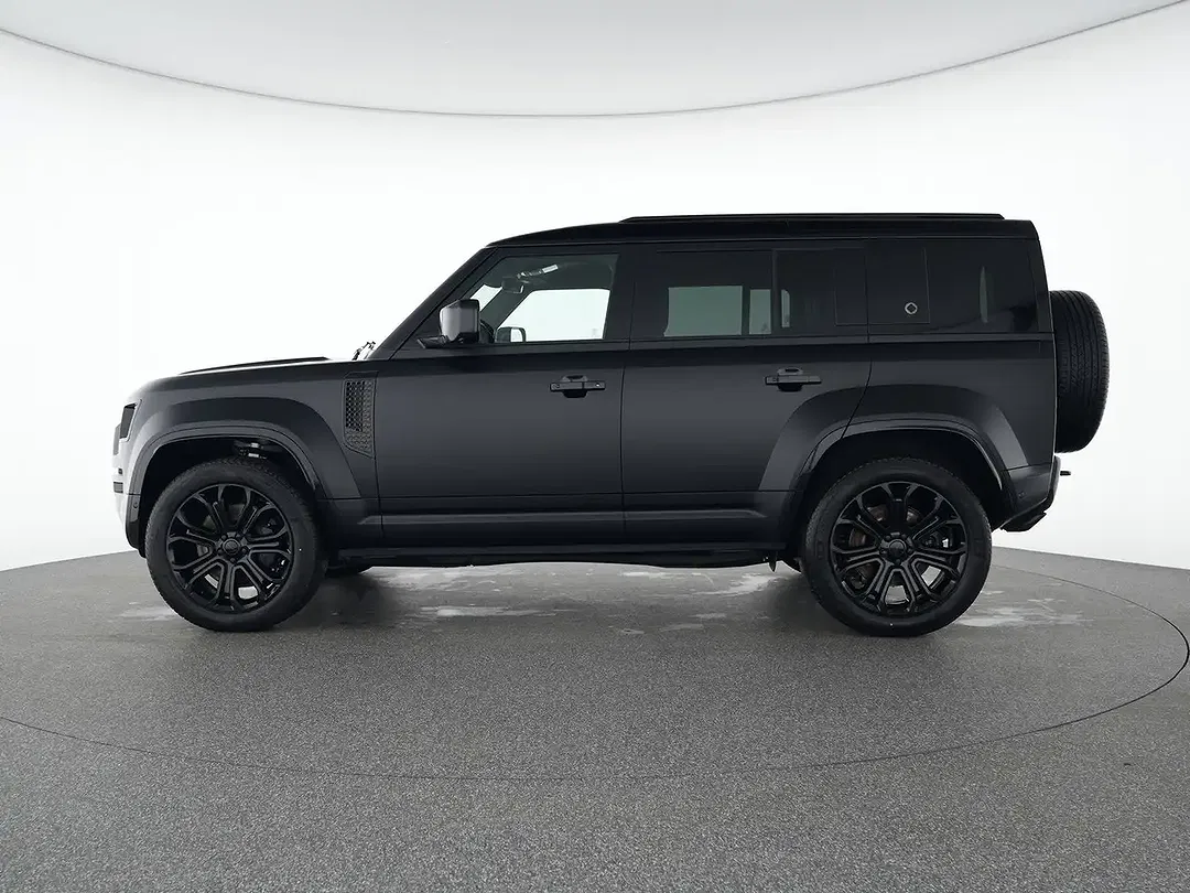 Land Rover Defender P635 V8 OCTA 110 - Thumbnail 11