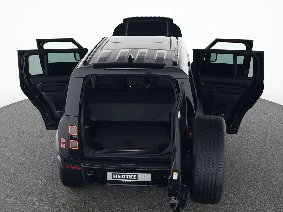 Land Rover Defender P635 V8 OCTA 110 - Thumbnail 14