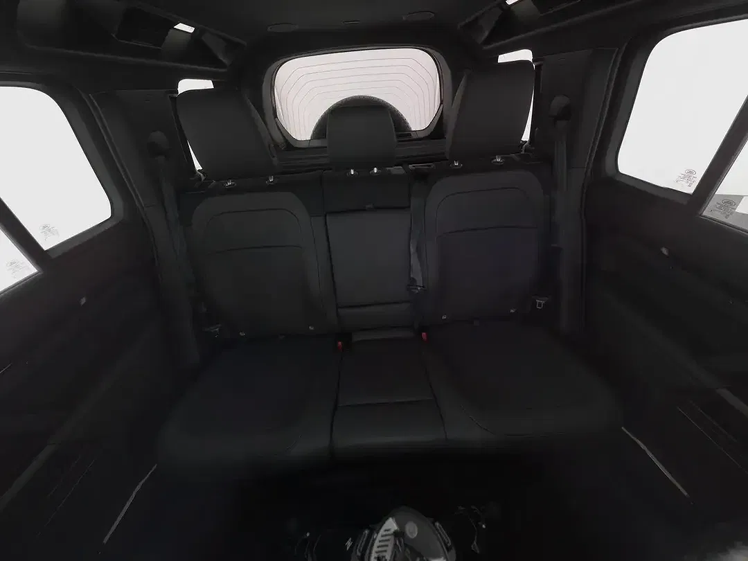 Land Rover Defender P635 V8 OCTA 110 - Thumbnail 5