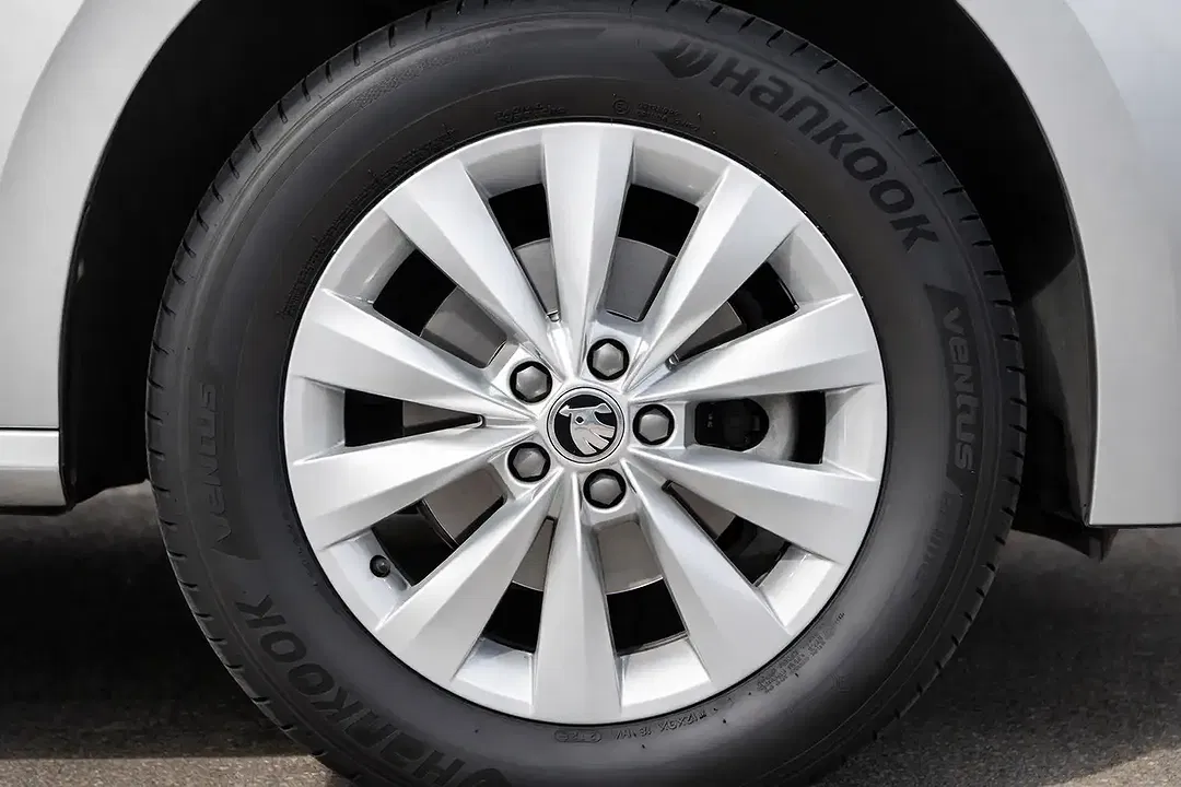 Skoda Kamiq 1.0 TSI Ambition - Thumbnail 8