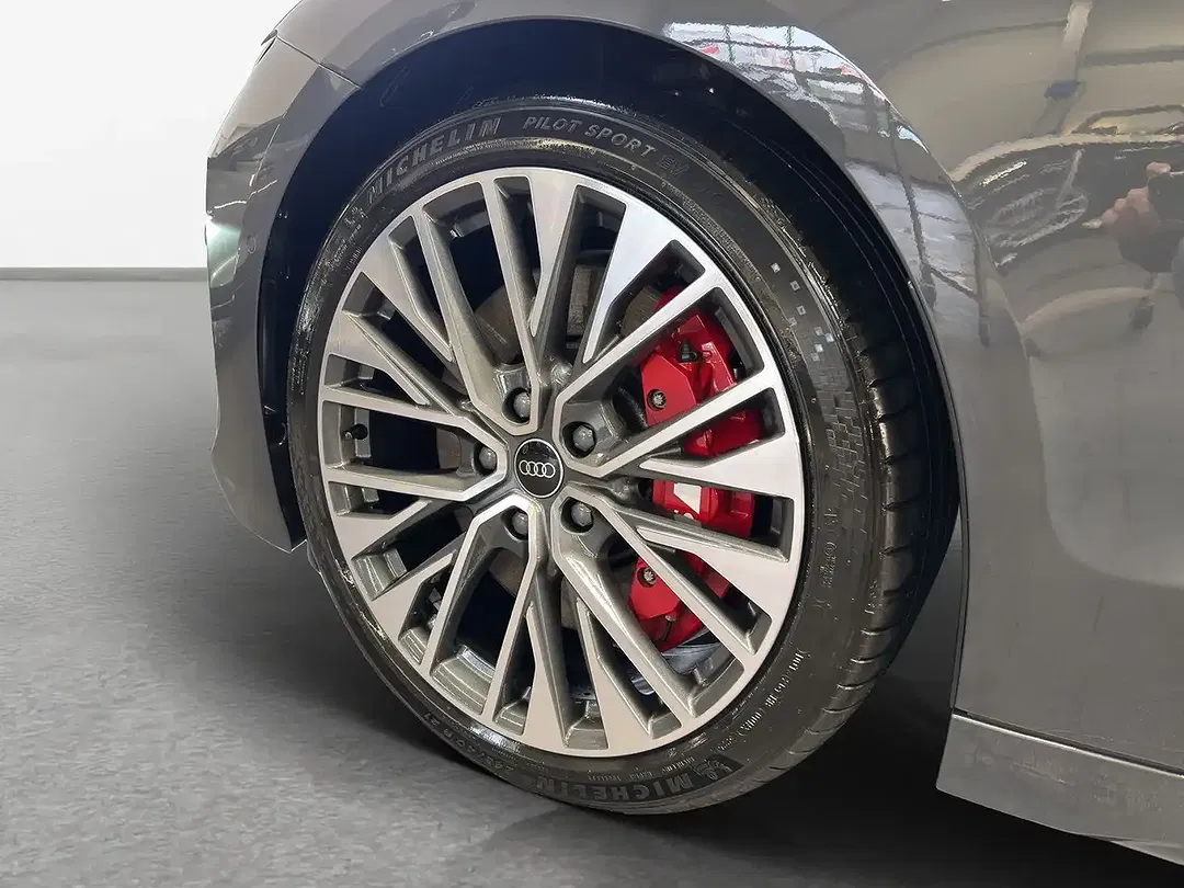 Audi S6 e-tron Matrix LED - Thumbnail 12
