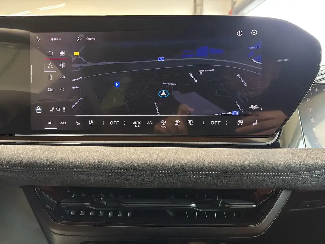 Audi S6 e-tron Matrix LED - Thumbnail 5