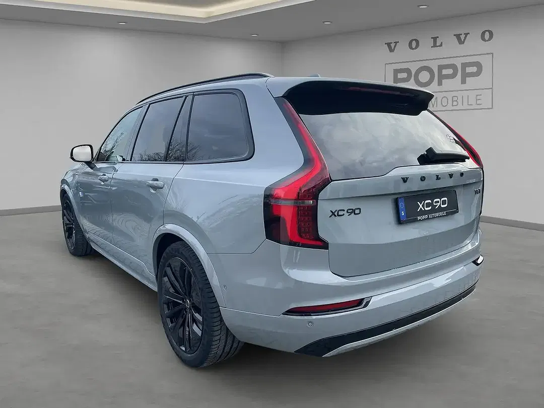 Volvo XC90 T8 AWD Ultra Black Edition - Thumbnail 12