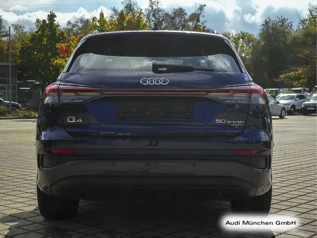 Audi Q4 e-tron 50 quattro Matrix LED S line - Thumbnail 6
