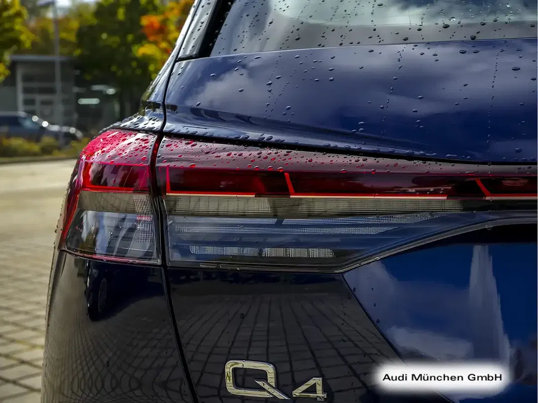Audi Q4 e-tron 50 quattro Matrix LED S line - Thumbnail 8