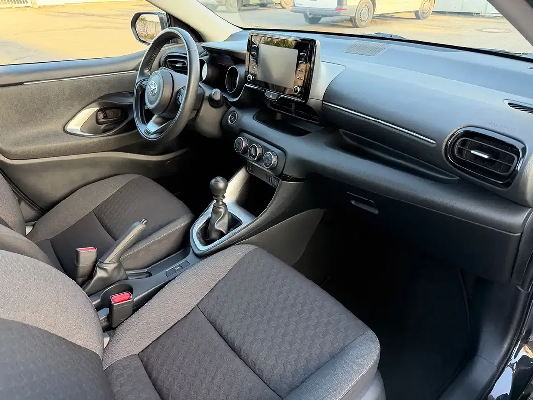 Toyota Yaris 1.5 Team Deutschland - Thumbnail 13