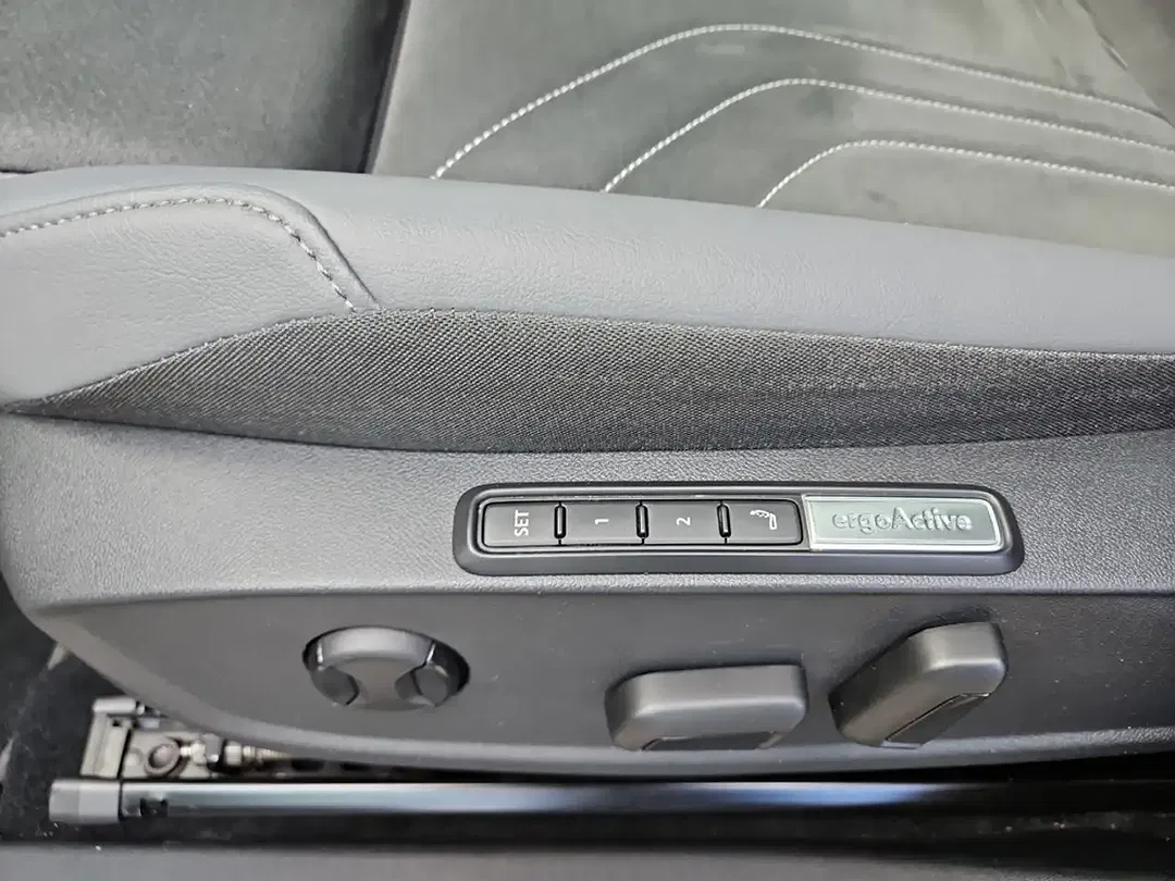 Volkswagen ID.4 Pro - Thumbnail 14