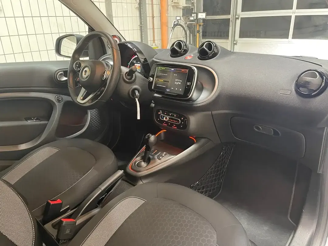 smart forTwo - Thumbnail 16
