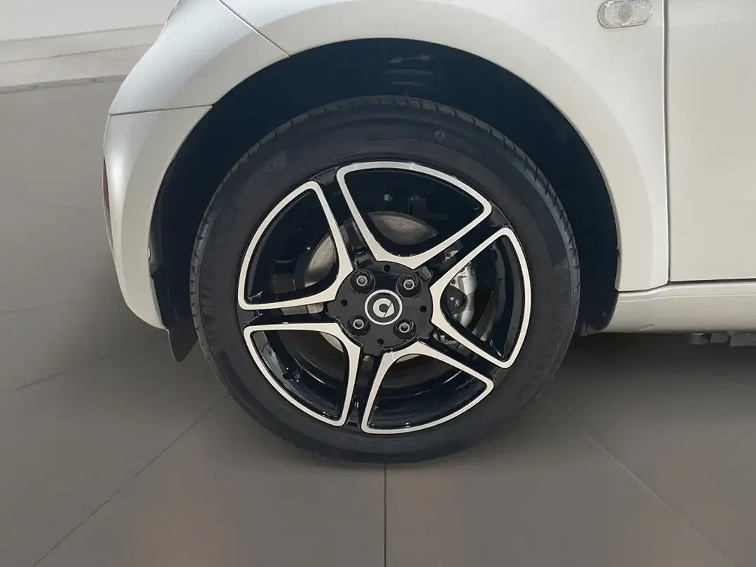 smart forTwo - Thumbnail 8
