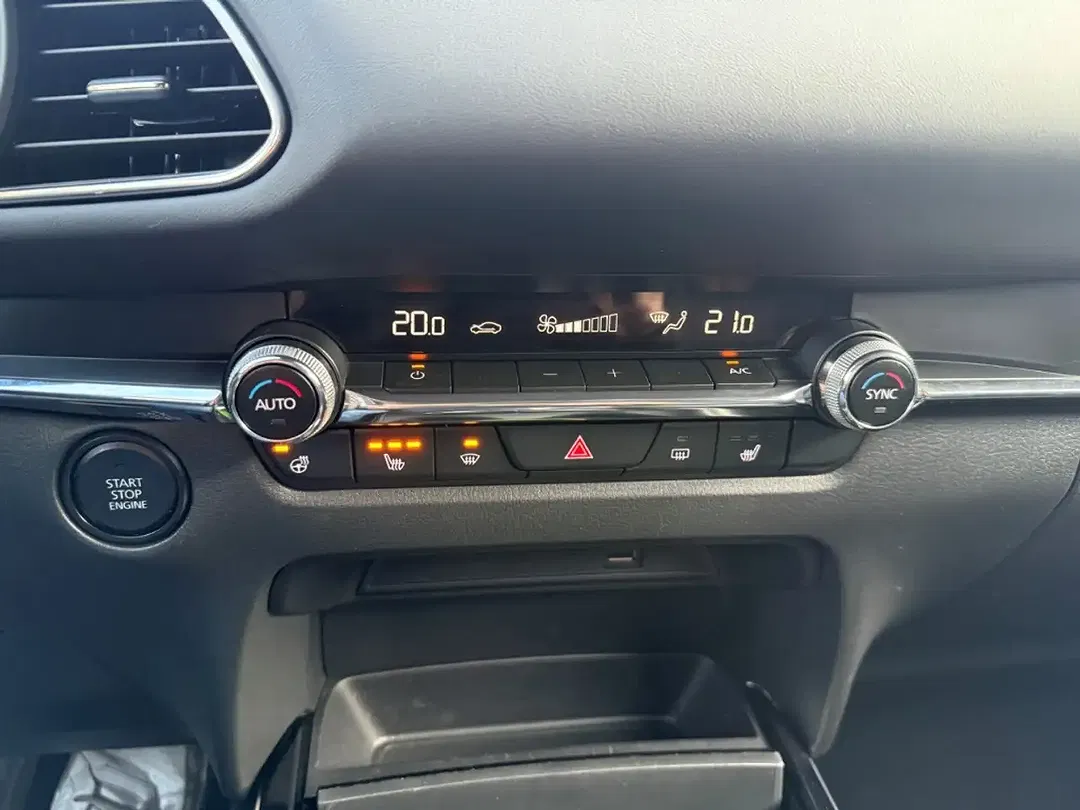 Mazda CX-30 2.0 SKYACTIV-G Hybrid - Thumbnail 13