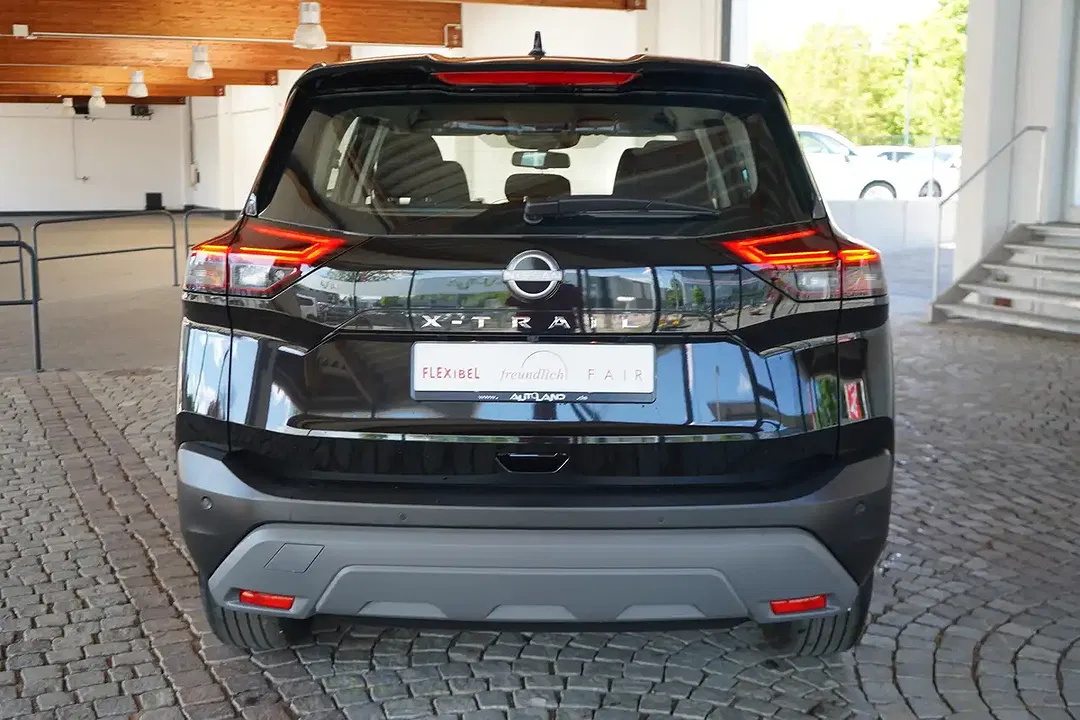 Nissan X-Trail 1.5 VC-T MHEV AUT Acenta - Thumbnail 4