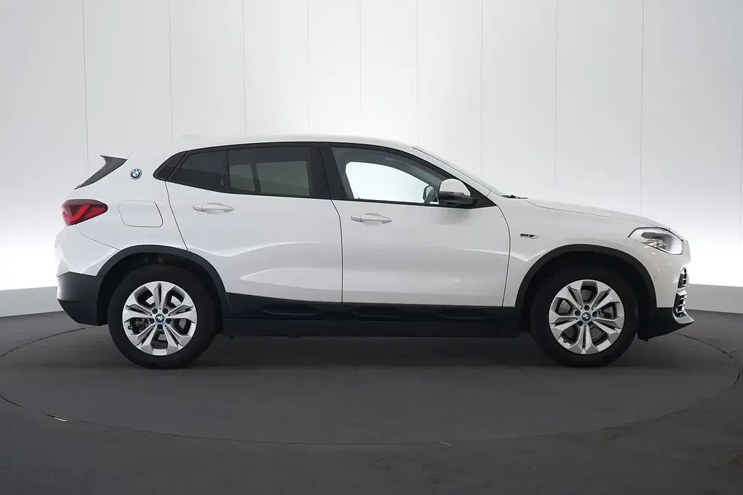BMW X2 1.5 PHEV xDrive - Thumbnail 8