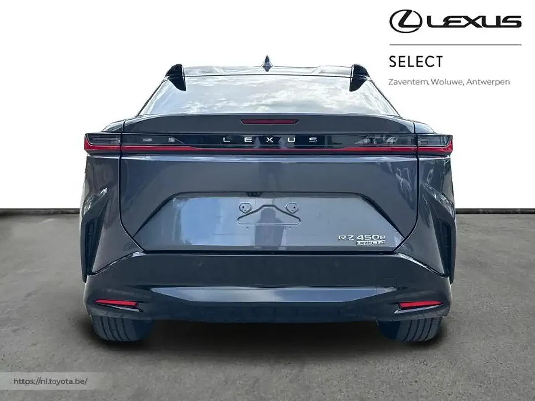 Lexus RZ - Thumbnail 4