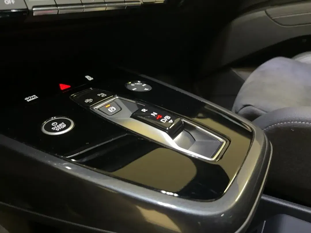 Audi Q4 e-tron 50 quattro Sportback - Thumbnail 16