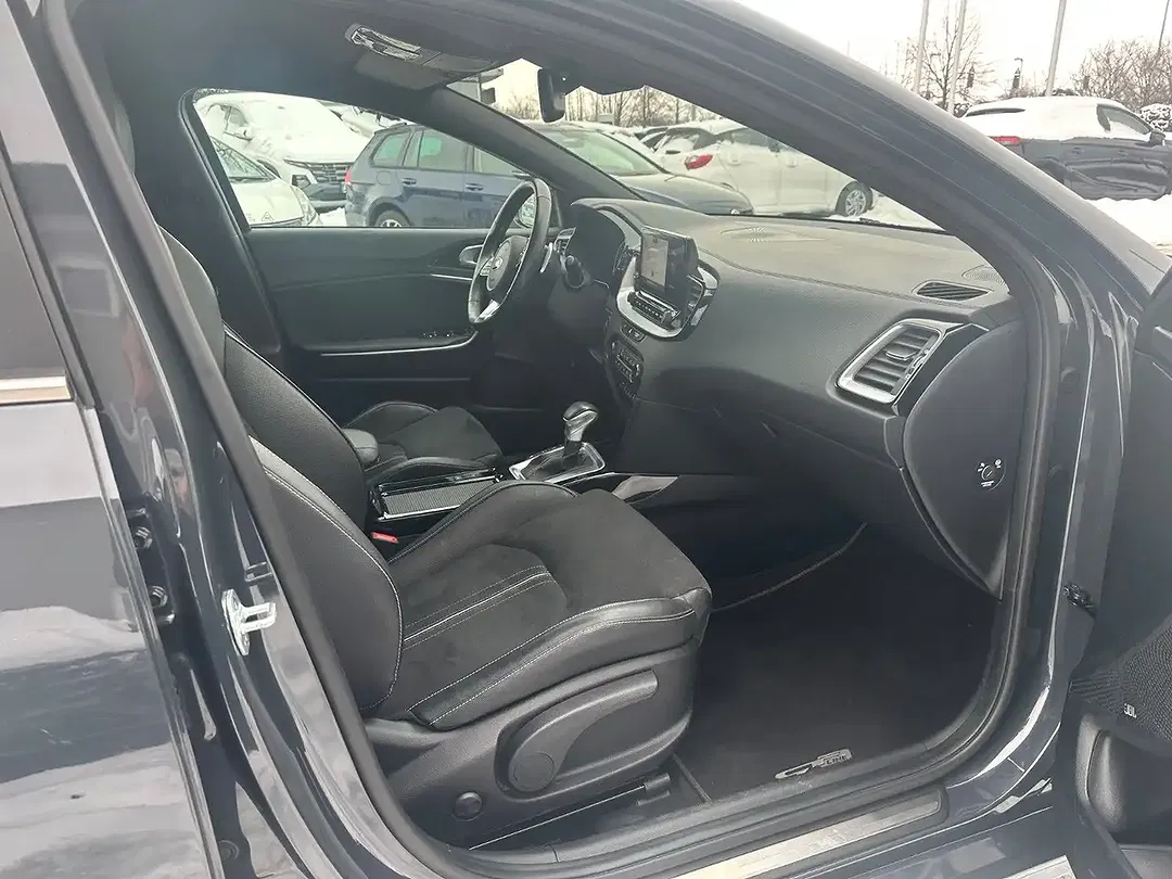 Kia Ceed / cee'd 1.6 CRDi DCT GT-Line - Thumbnail 5