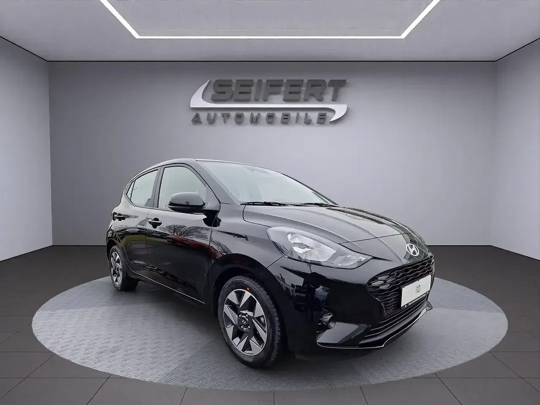 Hyundai i10 Trend - Thumbnail 7
