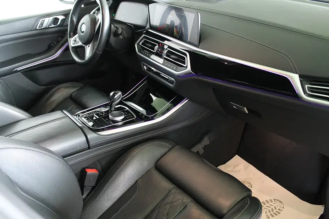 BMW X5 M M50 - Thumbnail 6