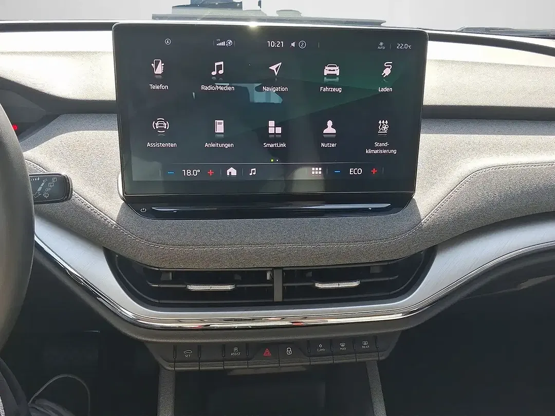 Skoda Enyaq 50 iV Loft - Thumbnail 11