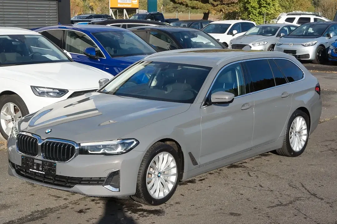 BMW 530 xDrive Luxury Line - Afbeelding 1