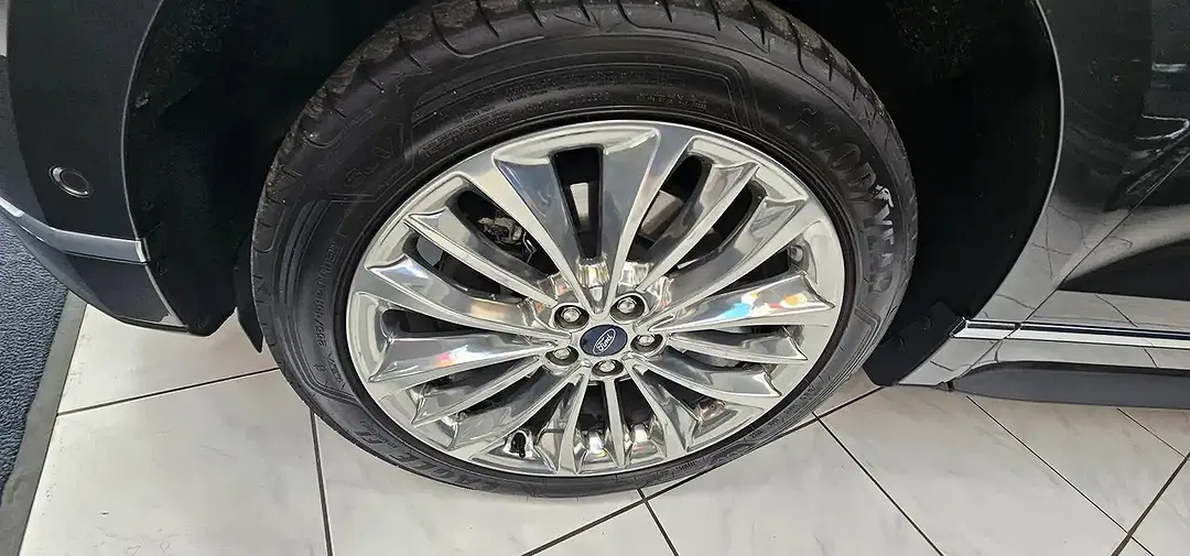 Ford Edge 2.0 EcoBlue AUT 4x4 Vignale - Thumbnail 5