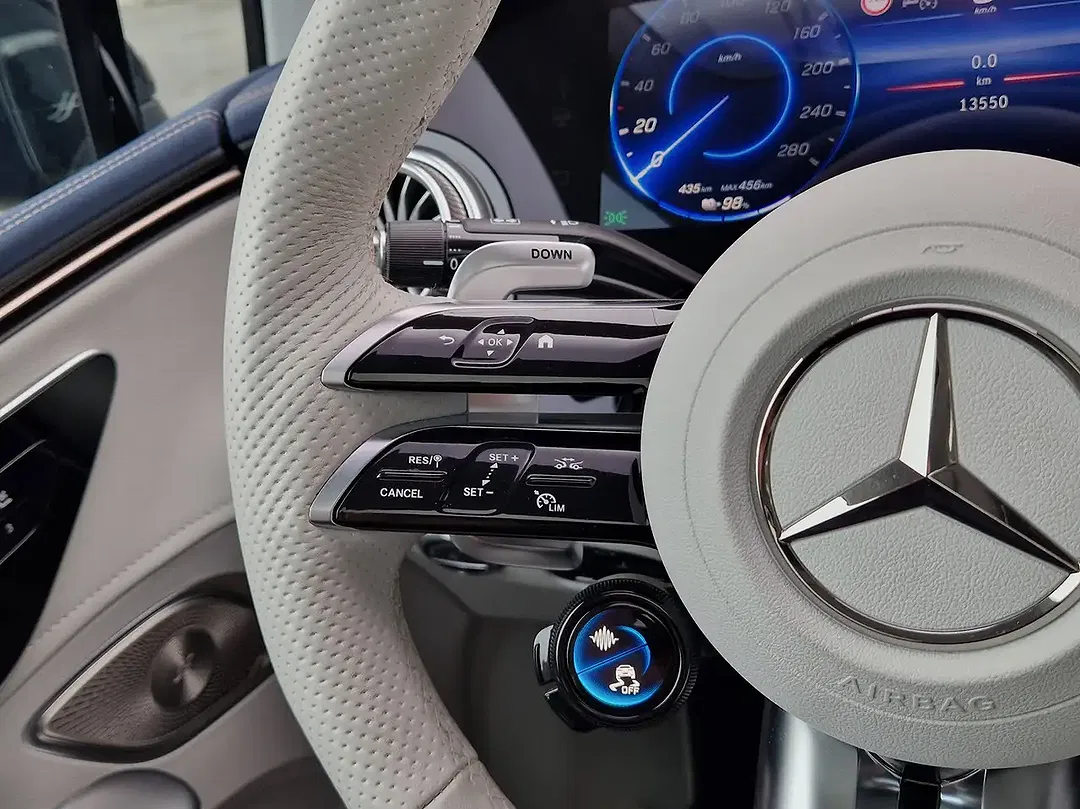 Mercedes-Benz EQE 43 4MATIC AMG MBUX Premium Plus - Thumbnail 14