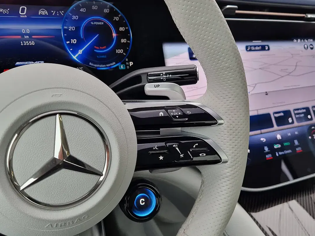 Mercedes-Benz EQE 43 4MATIC AMG MBUX Premium Plus - foto 15