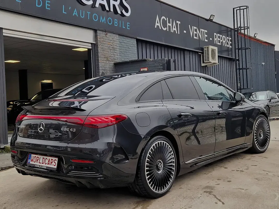 Mercedes-Benz EQE 43 4MATIC AMG MBUX Premium Plus - Thumbnail 4