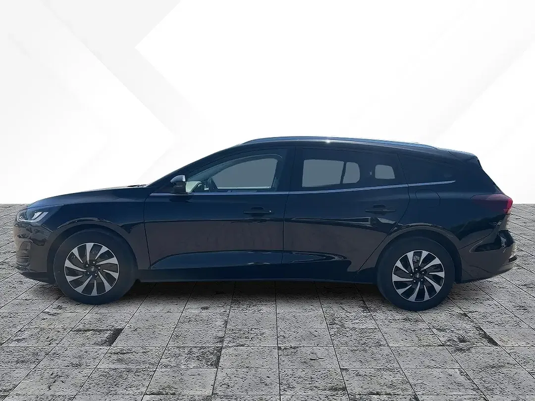 Ford Focus 1.0 EcoBoost Titanium X - Thumbnail 2