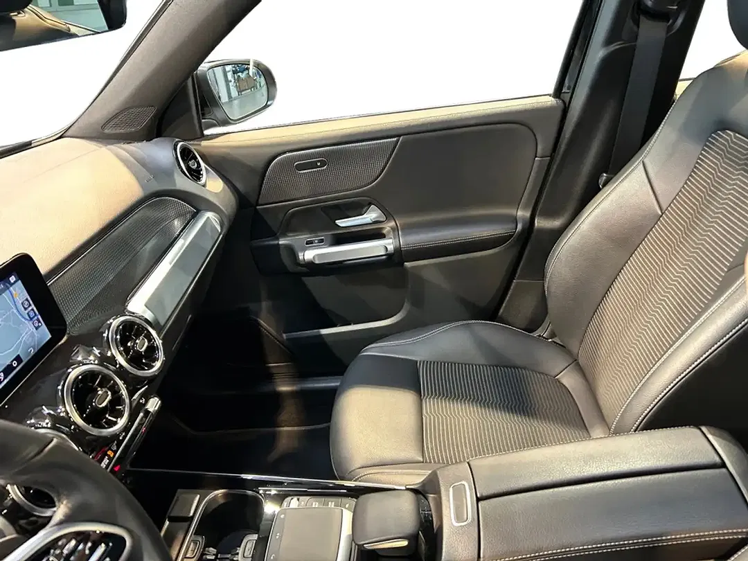 Mercedes-Benz GLB 220 4MATIC MBUX Progressive - Thumbnail 4