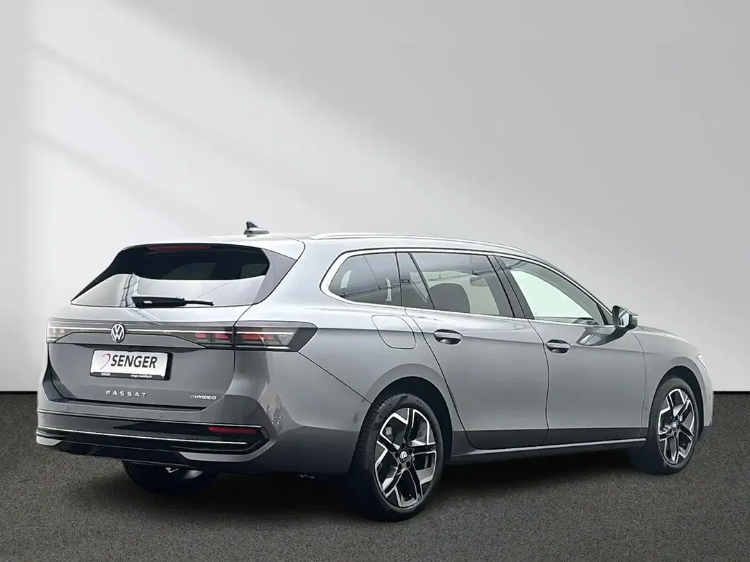 Volkswagen Passat 1.5 eHybrid DSG Elegance - Thumbnail 3