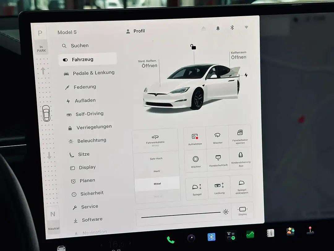 Tesla Model S Plaid - foto 15