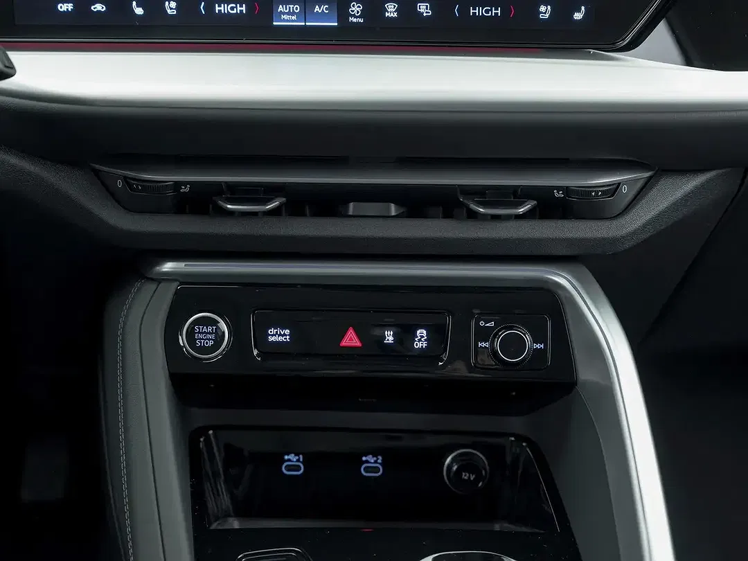 Audi Q5 Matrix LED Edition One S line - Thumbnail 15