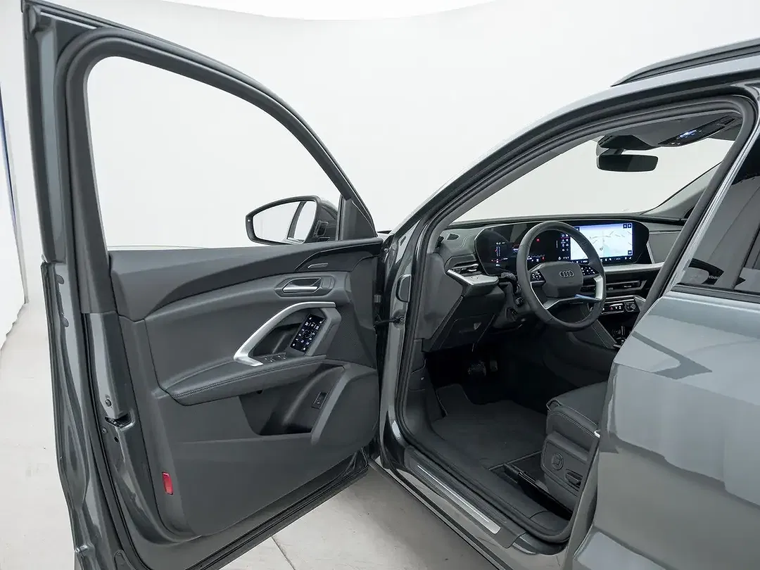 Audi Q5 Matrix LED Edition One S line - Thumbnail 9