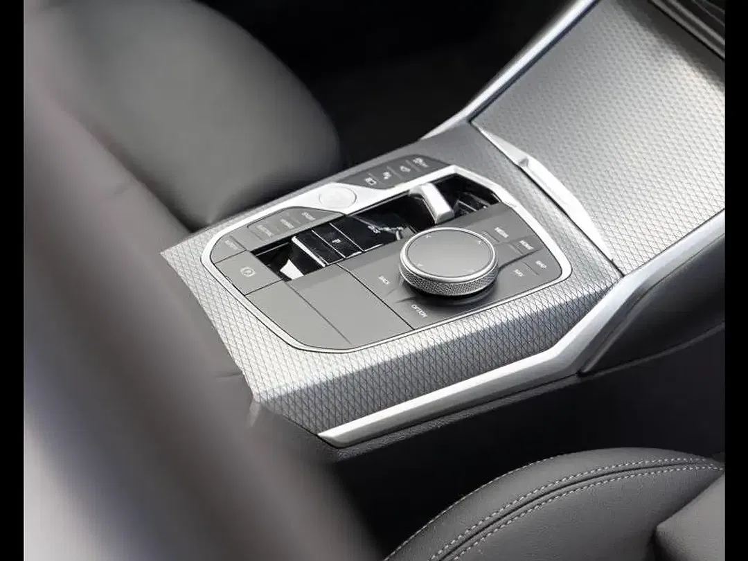 BMW 330 Touring - Thumbnail 13