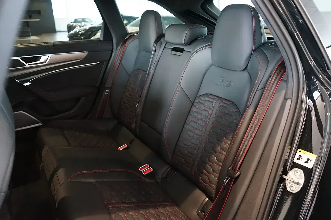 Audi RS6 advanced - Thumbnail 10