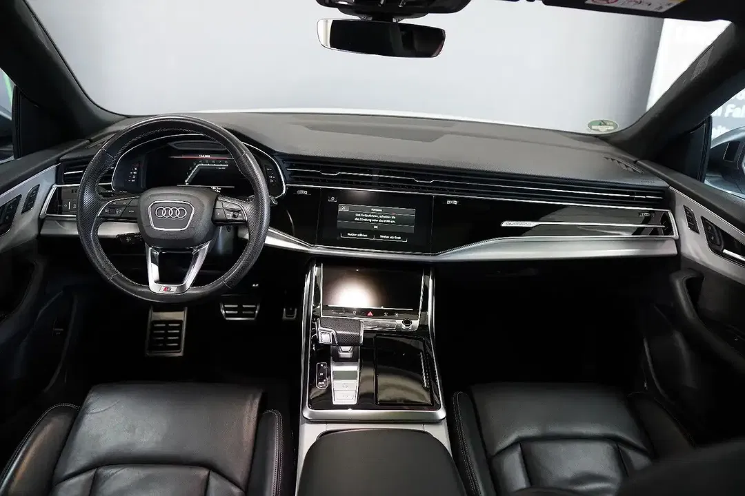 Audi SQ8 4.0 TFSI quattro competition plus - Thumbnail 10