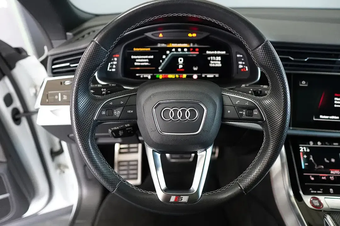 Audi SQ8 4.0 TFSI quattro competition plus - Thumbnail 14