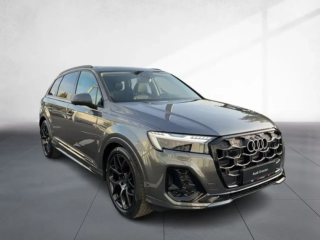 Audi Q7 TDI S line - Thumbnail 3